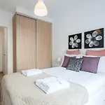 FLH - Large&cosy apartment in Lapa